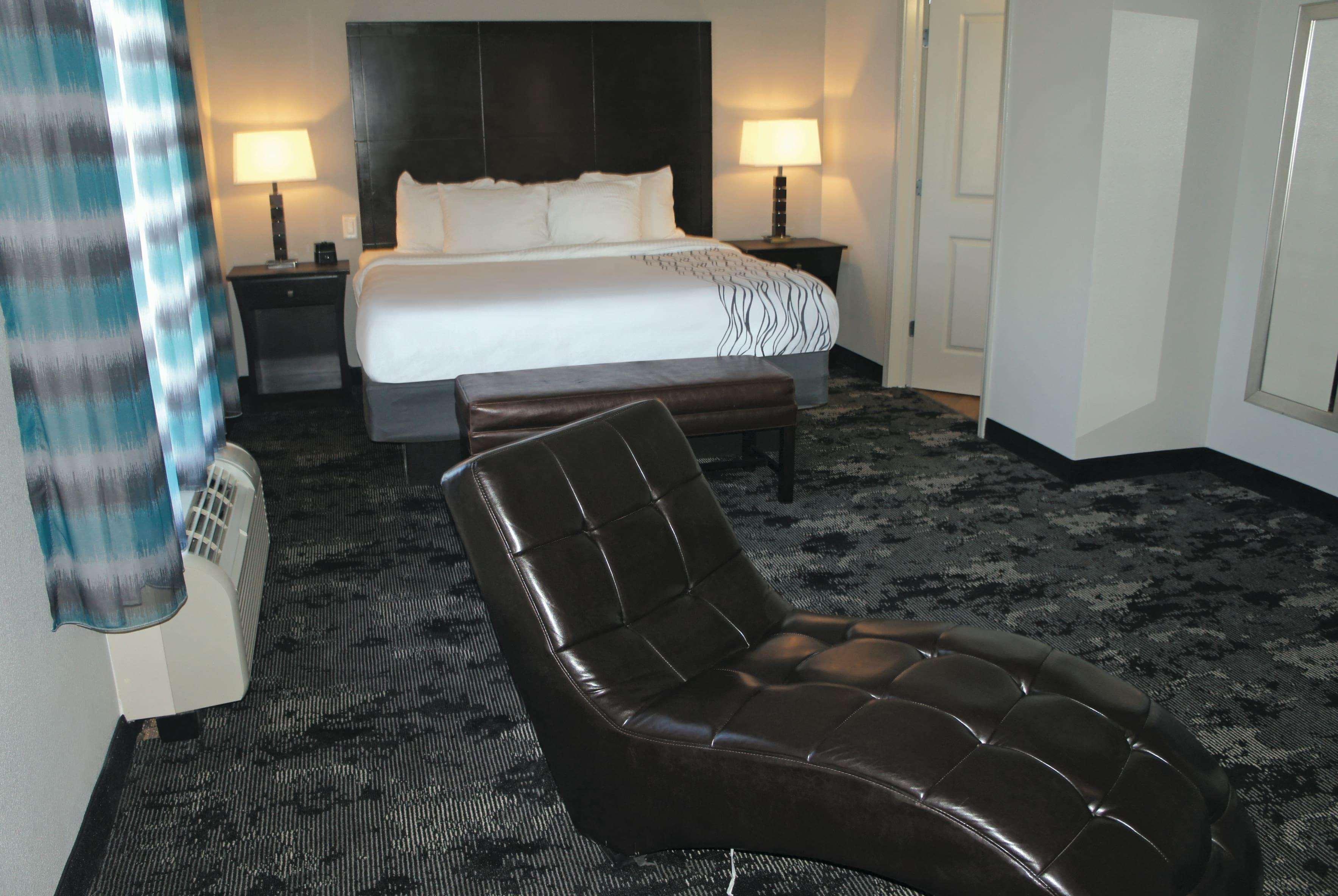 La Quinta By Wyndham Columbus - Edinburgh Ξενοδοχείο Εξωτερικό φωτογραφία
