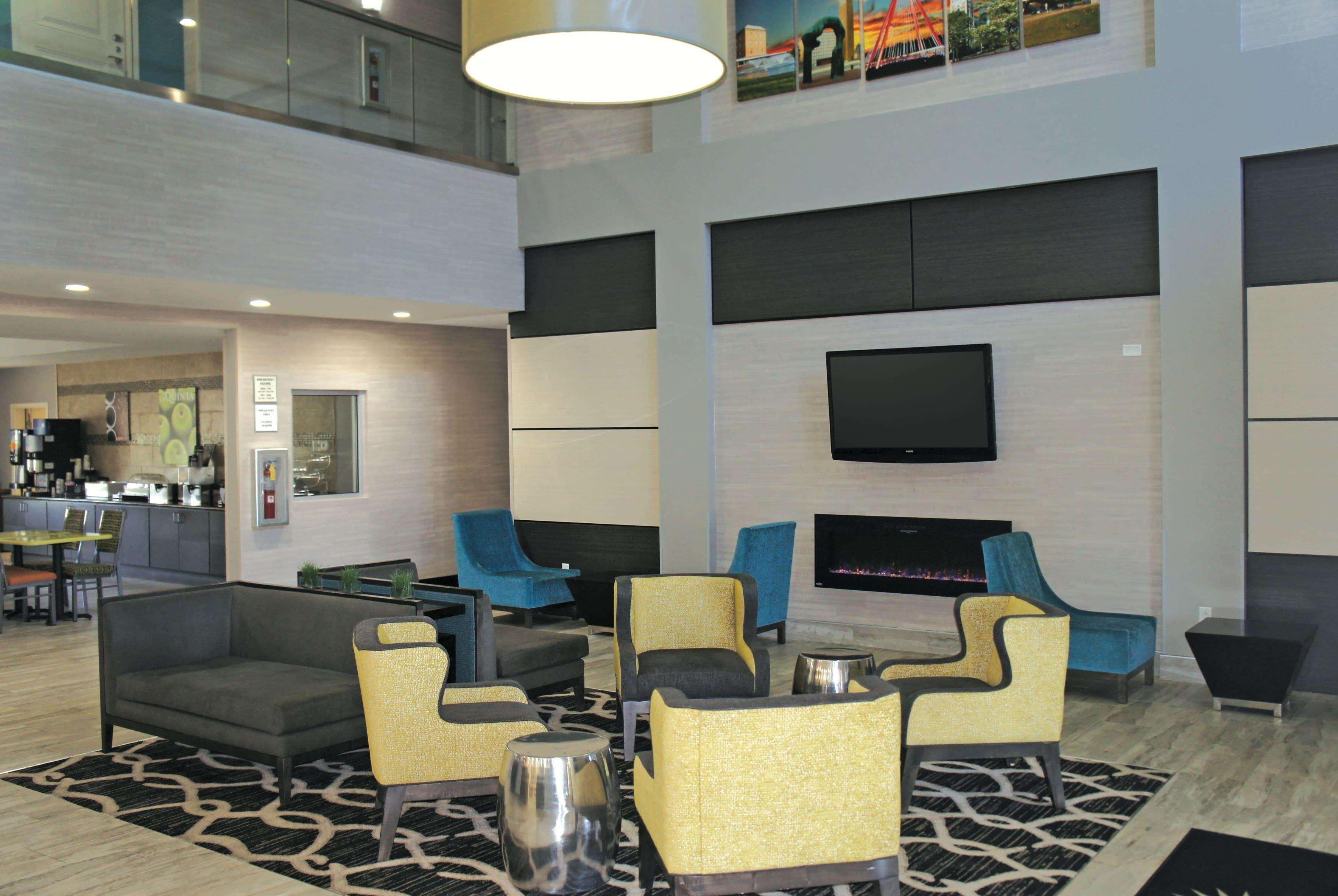 La Quinta By Wyndham Columbus - Edinburgh Ξενοδοχείο Εξωτερικό φωτογραφία