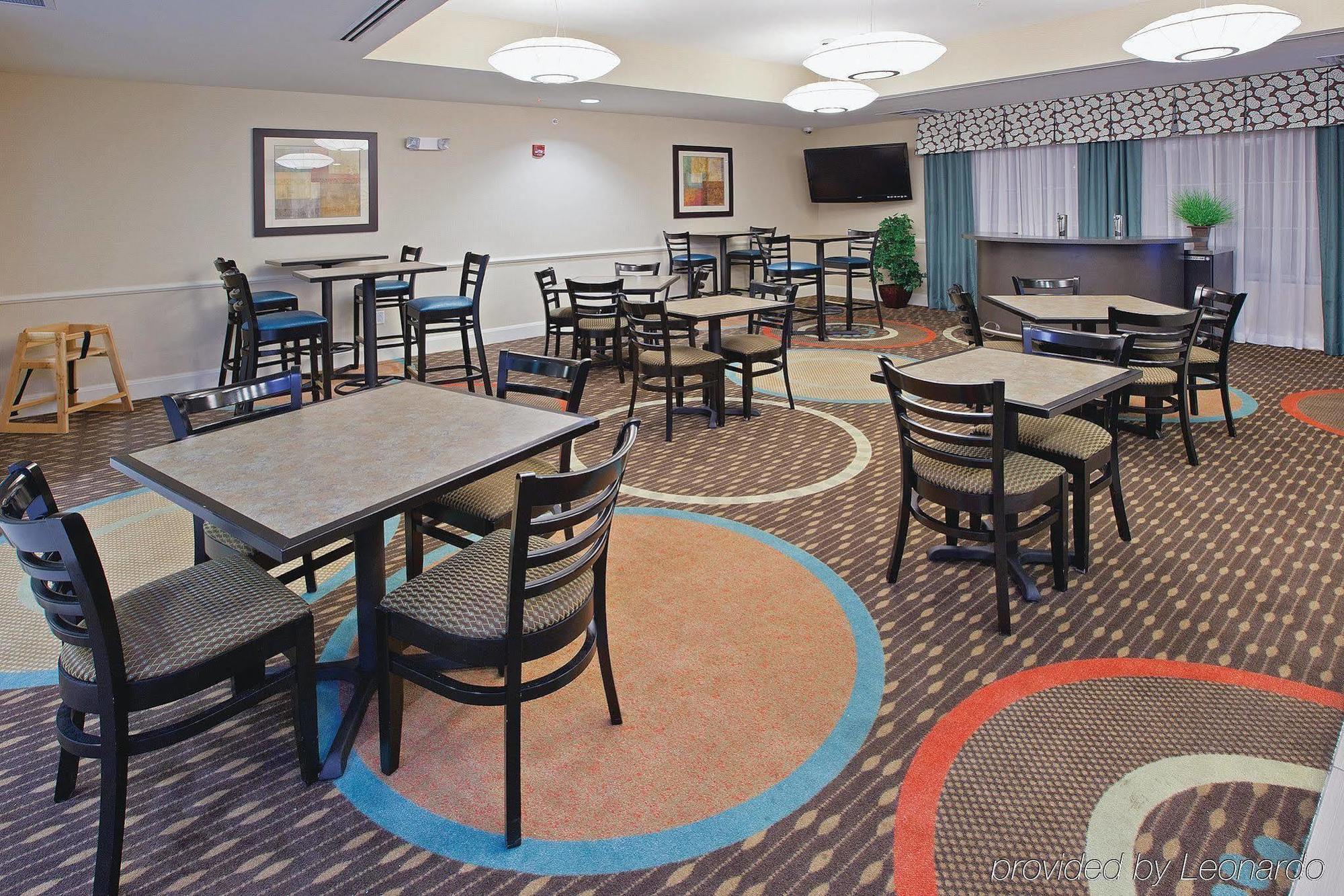 La Quinta By Wyndham Columbus - Edinburgh Ξενοδοχείο Εξωτερικό φωτογραφία
